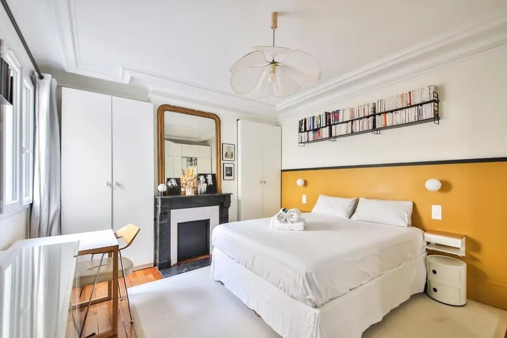 Appartement Chaleureux Au Coeur De Montmartre Paris Frankrig