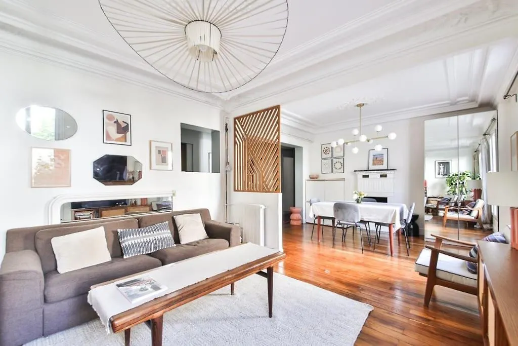 Appartement Chaleureux Au Coeur De Montmartre Paris