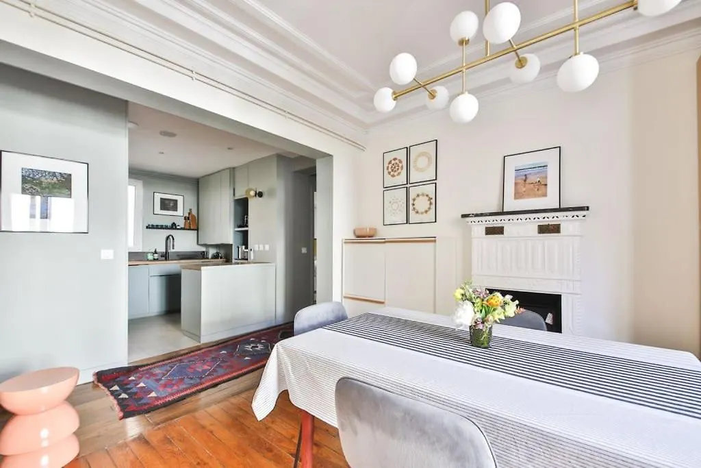 Διαμέρισμα Appartement Chaleureux Au Coeur De Montmartre Παρίσι